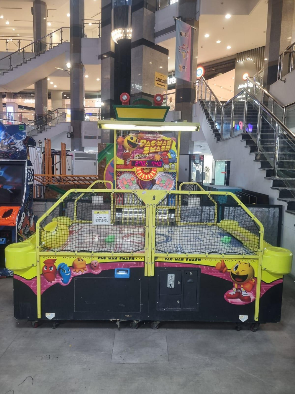 PACMAN SMASH HOCKEY